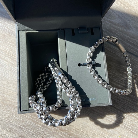 William Rast Chain Necklace & Bracelet Boxed Set - Picture 3 of 6